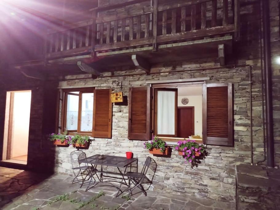 Casa Matilde Home Restaurant Hotel Curiglia ภายนอก รูปภาพ